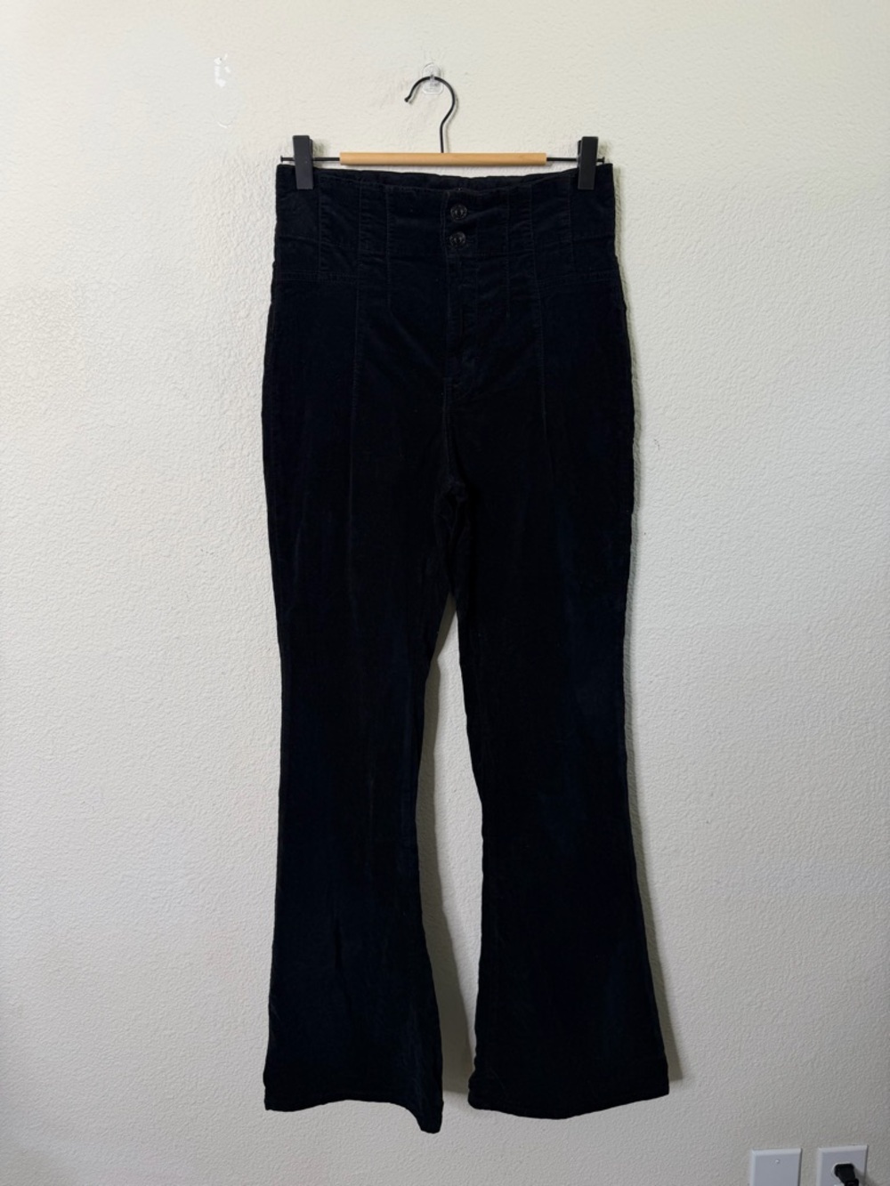 Free People We the Free Jayde Flare Leg Corduroy Pants Black Womens Size 29 - Picture 3 of 8